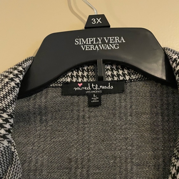 Collared tee - Picture 2 of 3